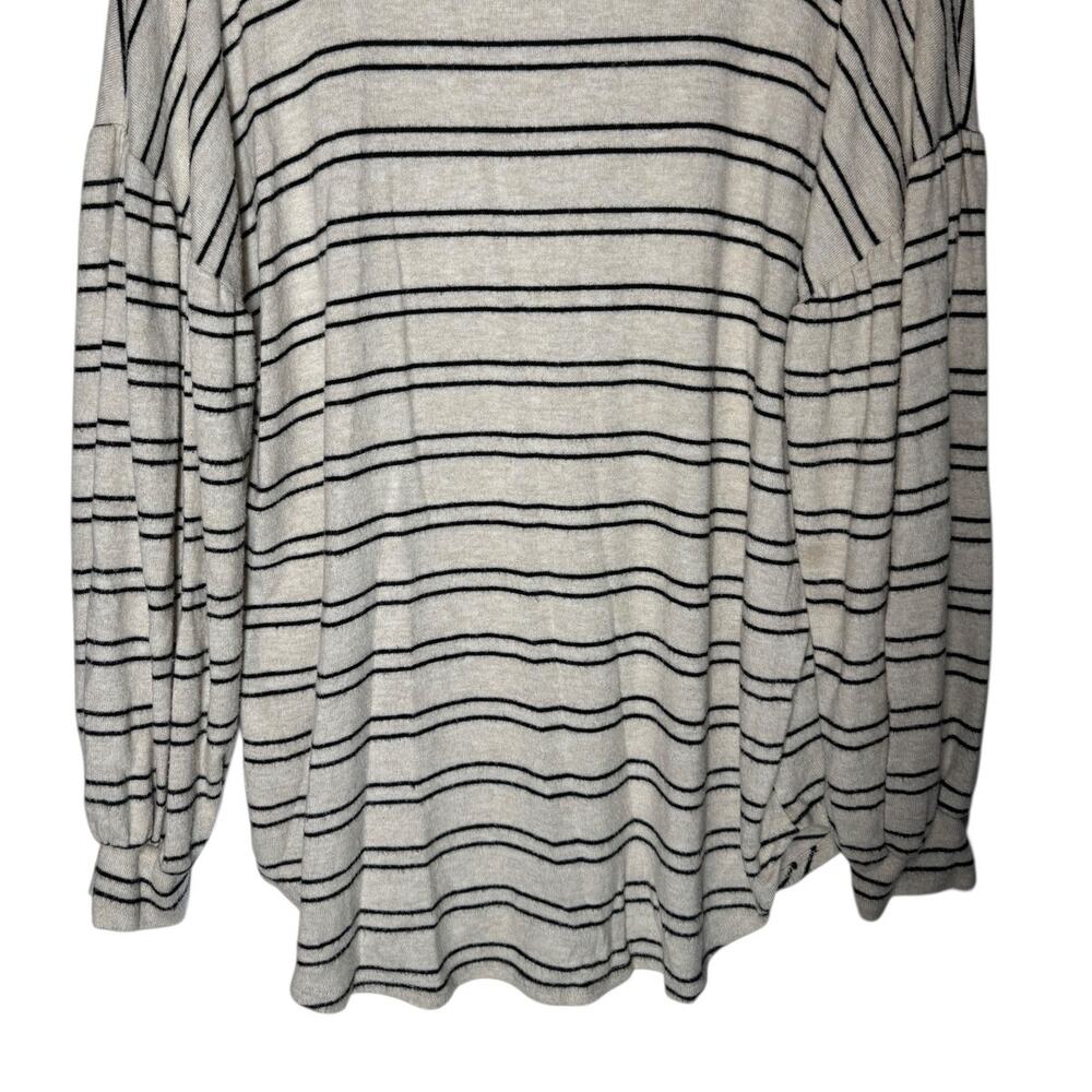 First Love Oversized Sweater Balloon Sleeve Curved Hem Cozy Slouchy Small - Picture 5 of 9